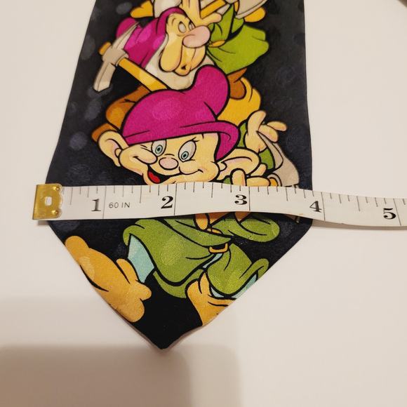 The Disney Store Tie Lot Mickey Mouse Donald Duck Goofy Seven Dwarfs Silk 58 x 4 - Picture 11 of 14
